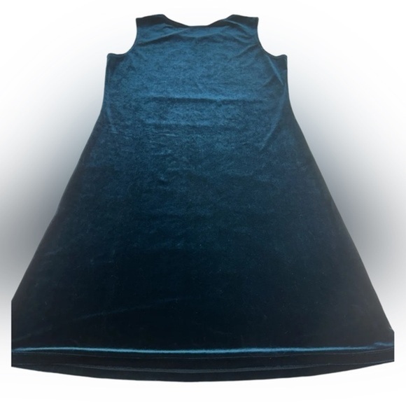 Elegant Queen Blue Sleeveless Stretch‎ Velvet Dress by Susan Graver - Picture 4 of 10